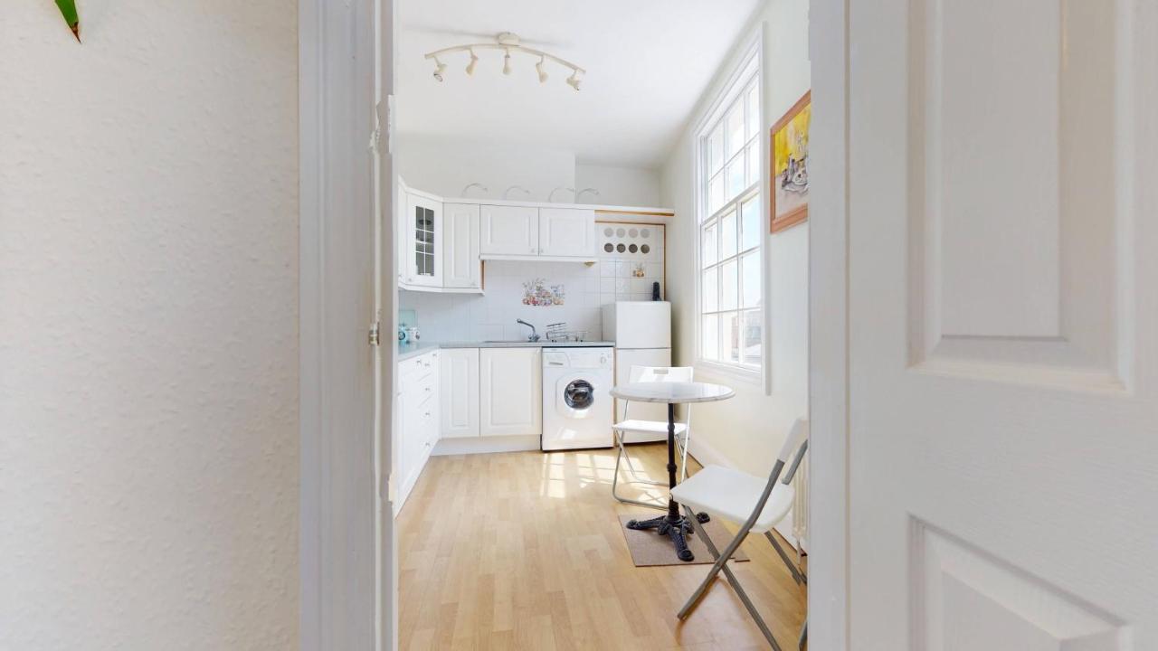 Portland Street Apartment Leamington Spa Bagian luar foto